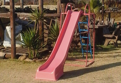 Jungle gym fiberglass side